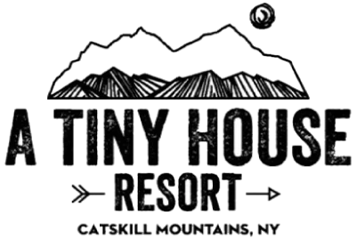 atinyhouseresort.com