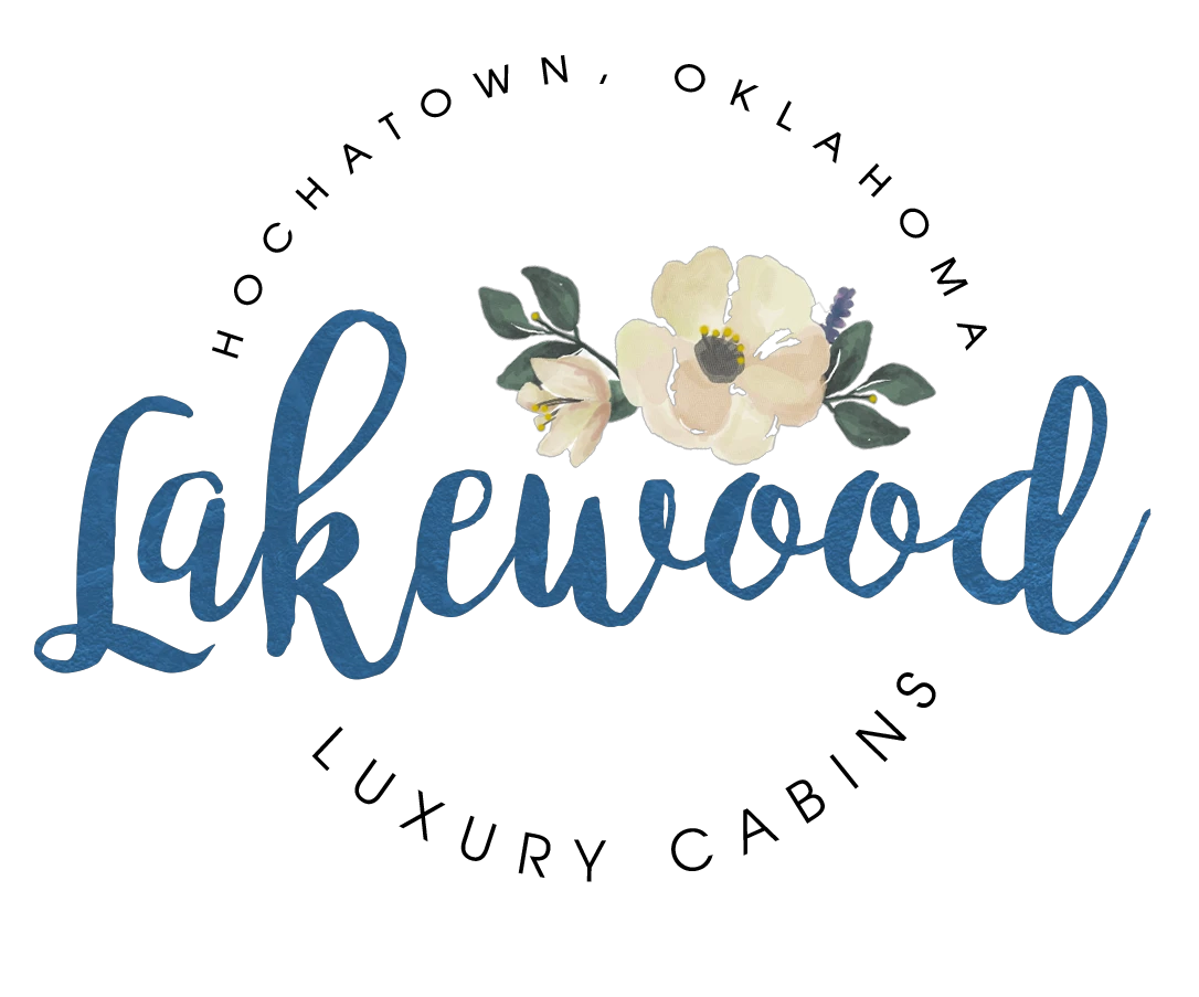 lakewoodluxurycabins.com