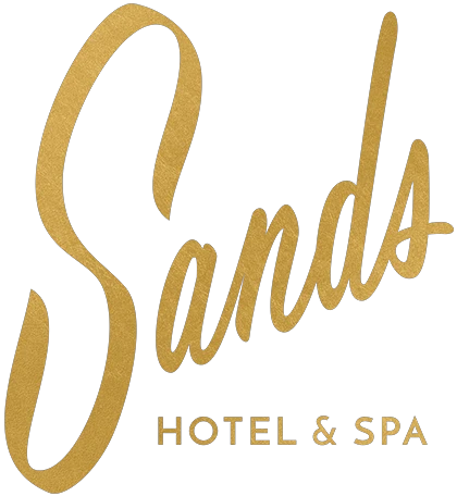 sandshotelandspa.com