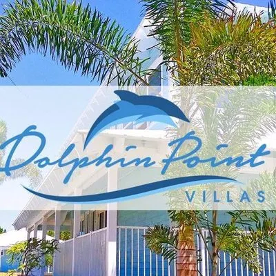 dolphinpointvillas.com